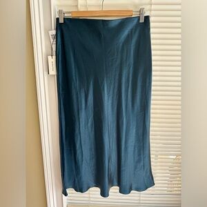 Aritzia Slip Midi Skirt NWT size 10